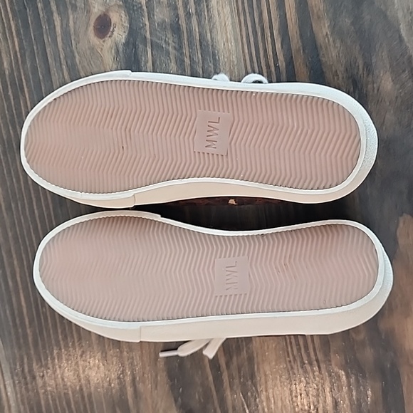 Madewell Sidewalk Low Top Sneakers - Picture 5 of 6